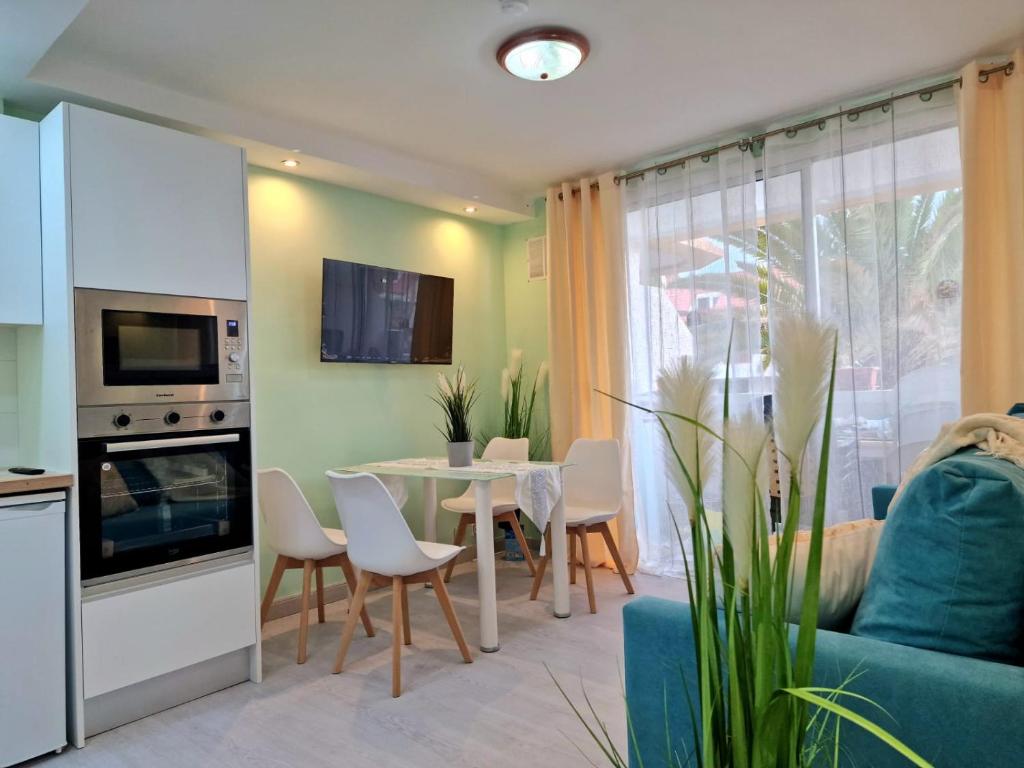 Fresh apartment in Las Americas, PE210 next to the beach - 2
