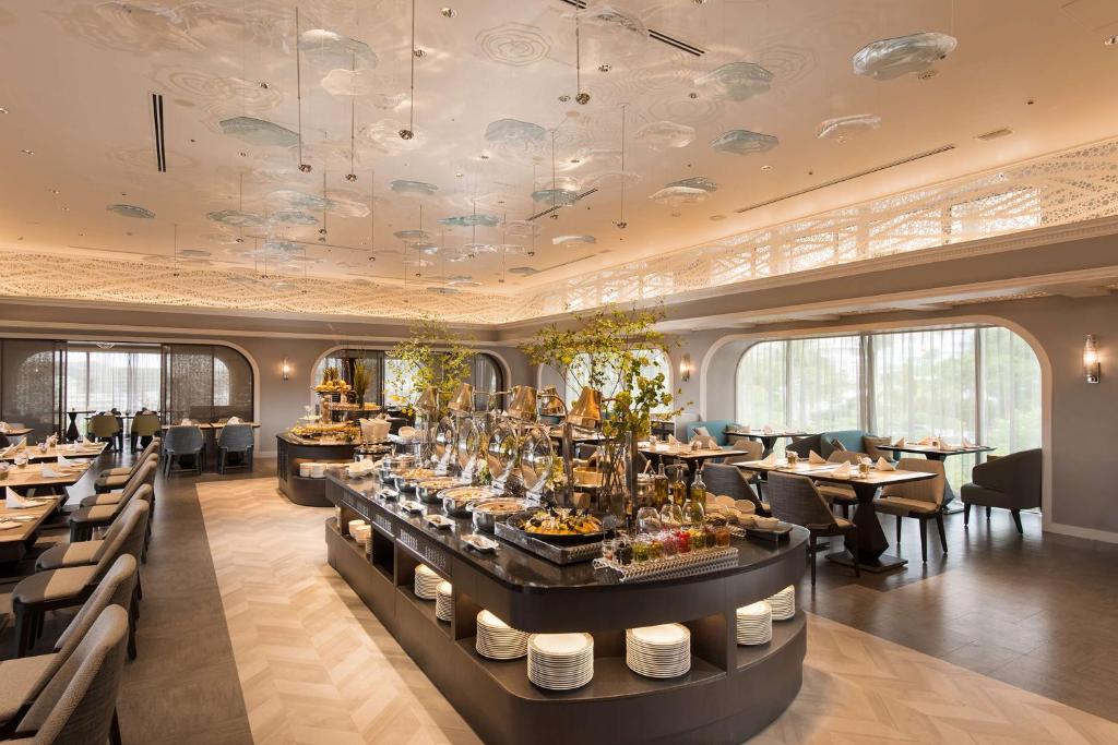 Restaurant, DoubleTree by Hilton Naha Shuri Castle in Okinawa Main island