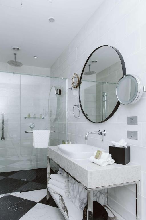 Wellington DoubleTree by Hilton Wellington Additional