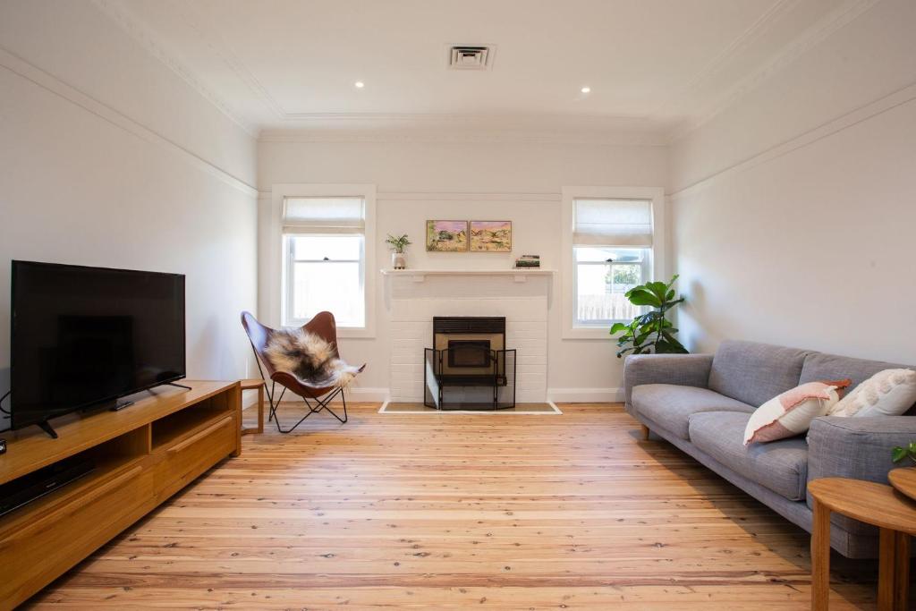 Bounty on Bligh, Tamworth