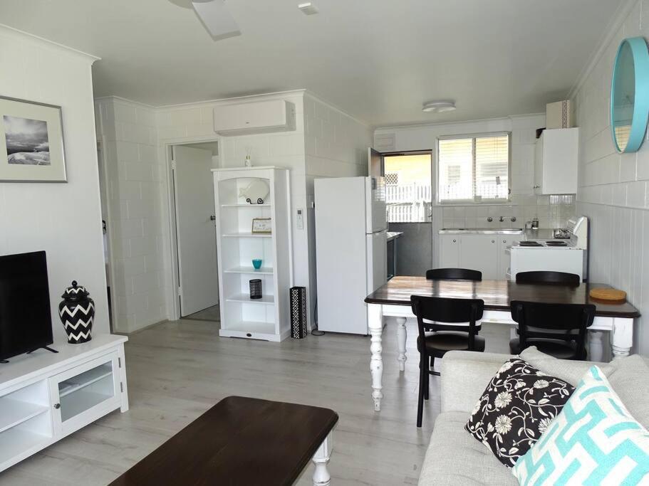 Hamptons, Port Vincent