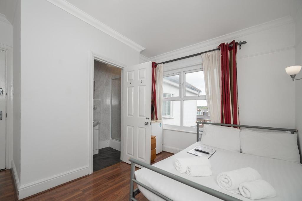 Flexistay Norbury Aparthotel photo