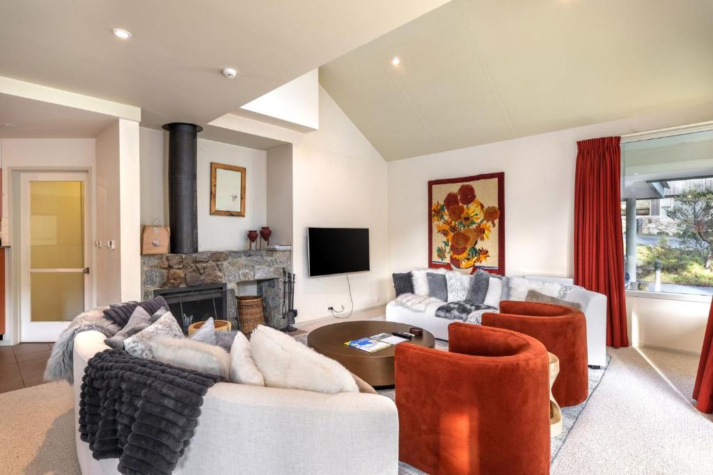 Aspect 5 Chalet a stones throw from all Thredbo has to offer, Thredbo