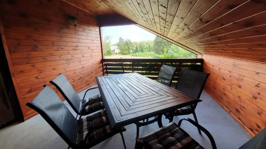 Agro Karasiewo, hotel in Karasiewo