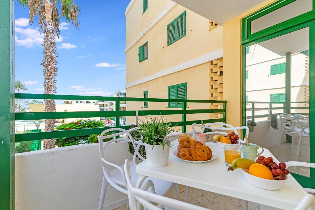 Home2Book Colourful Apt Playa del Inglés, Pool - 2
