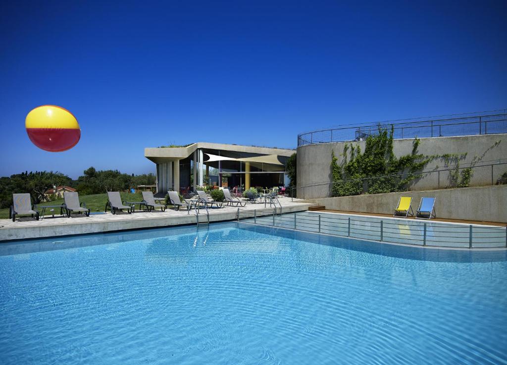 Leivatho Hotel photo