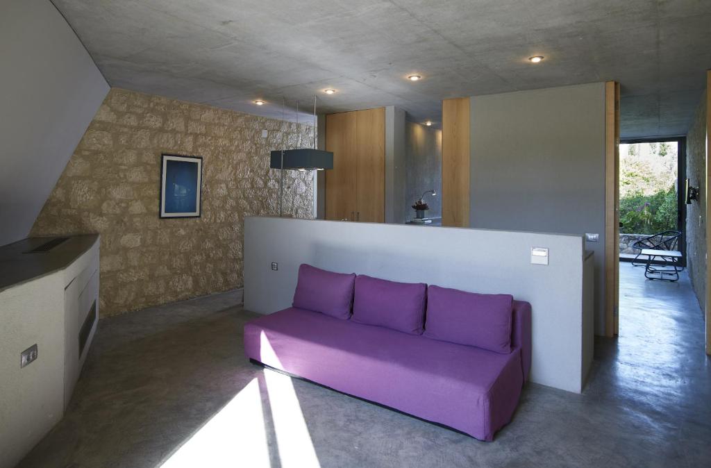 Leivatho Hotel photo