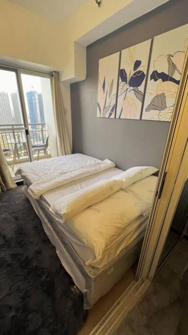 Condo, Manila