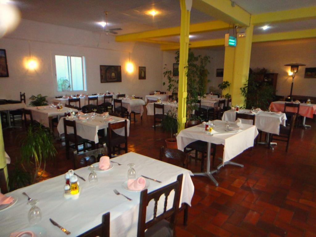 Pensió Restaurant Llança - 4