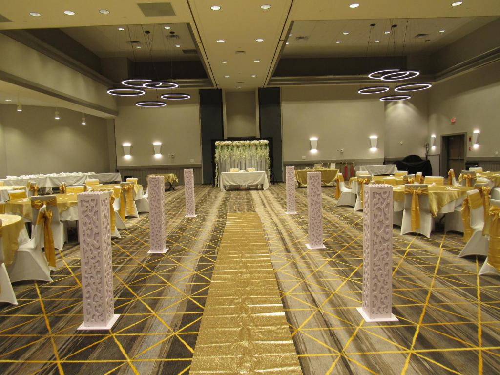 Banquet hall