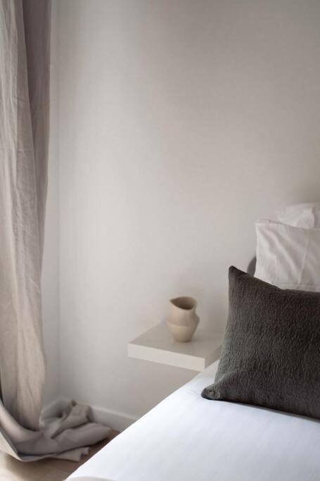 Sentier Historical Center II Luxury Design Apartment 3BR-8P - 3