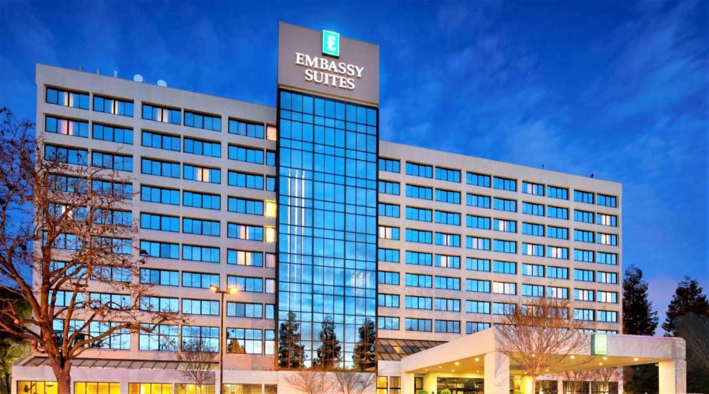 Embassy Suites by Hilton Santa Clara Silicon Valley photo