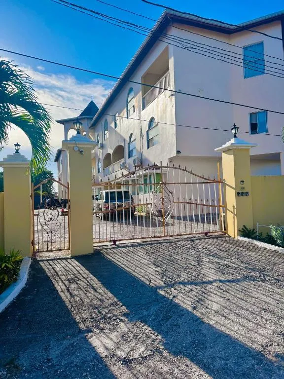 Spring Palm Estate，位于圣玛丽的酒店
