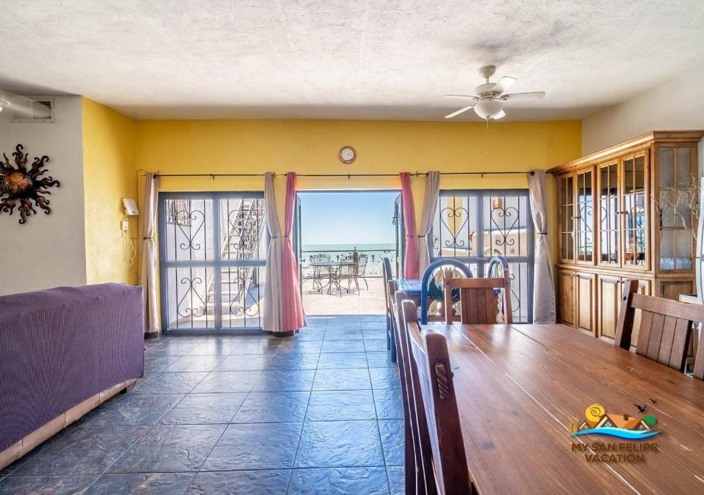 Casa Palmas - Beachfront San Felipe Vacation Rental House - 5