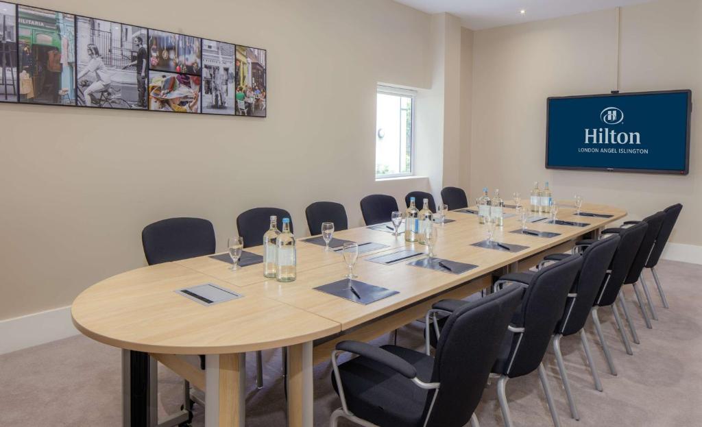 Tárgyalóterem/bálterem