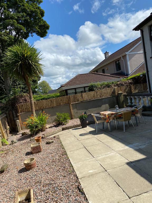 Teach Mor, Derry Londonderry