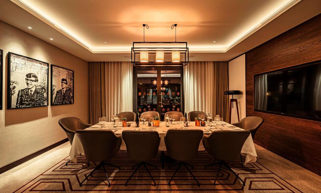 Tárgyalóterem/bálterem