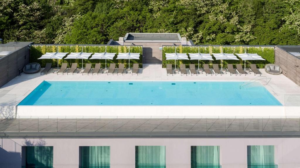 Como Hilton Lake Como Additional