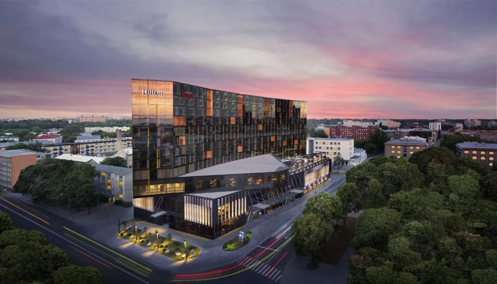 Hilton Tallinn Park, hotel v Tallinnu