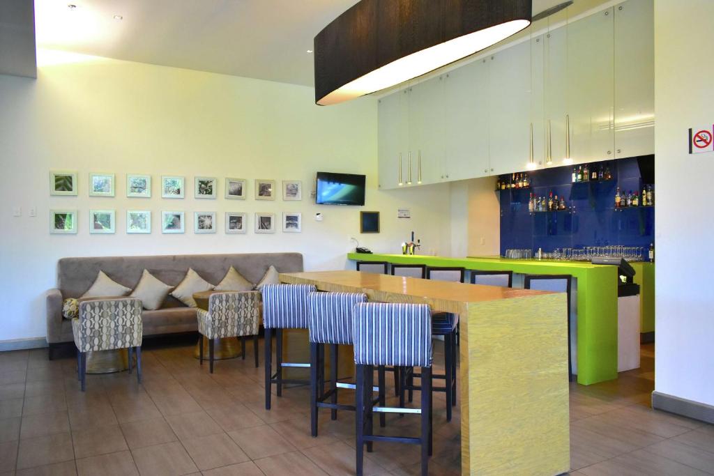 Bar/lounge