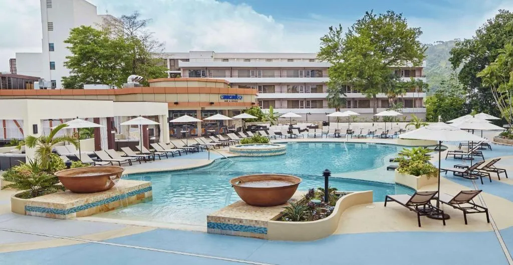 Hilton Trinidad & Conference Centre, hotel in Port-of-Spain