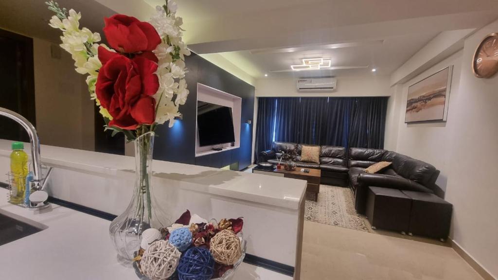 Solaris by Cozy, Accra