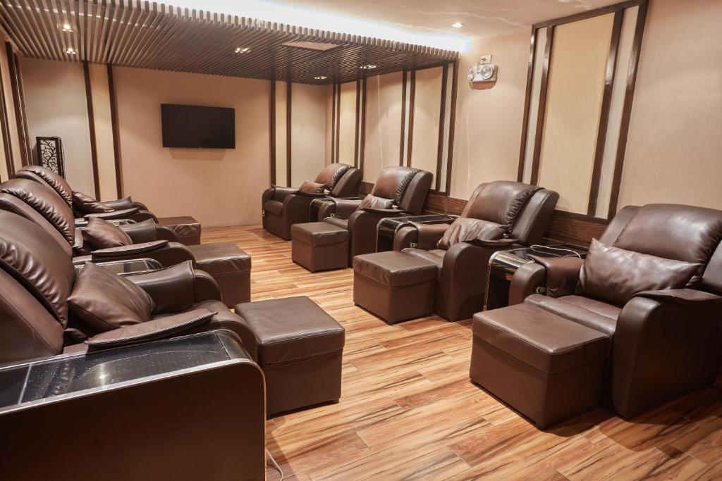 Hotel Facilities