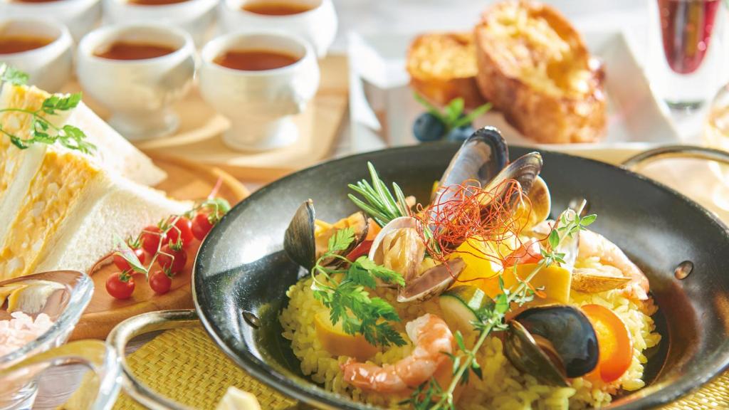 อาหารและเครื่องดื่ม