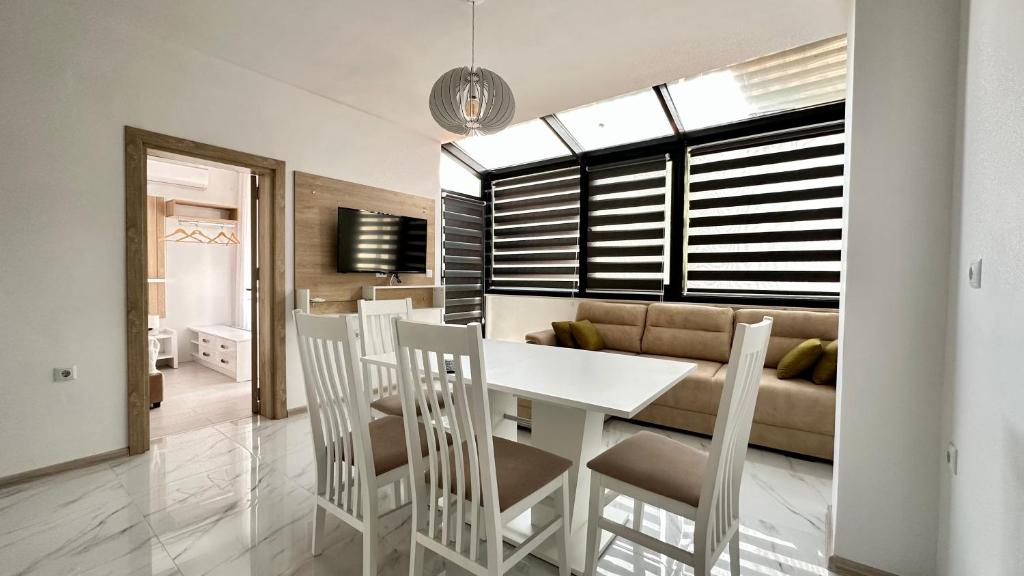 The Green Paradise Apartments 전경