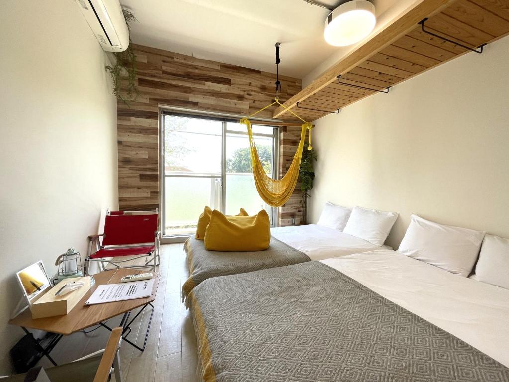 365BASE outdoor hostel