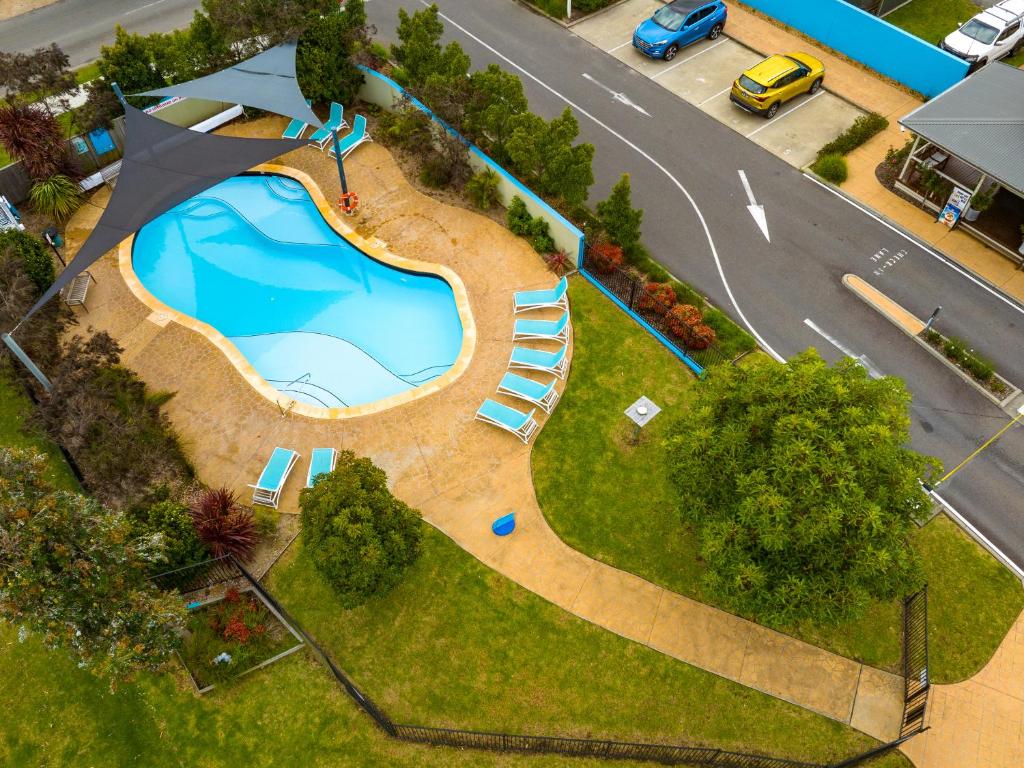 NRMA Eastern Beach Holiday Park photo