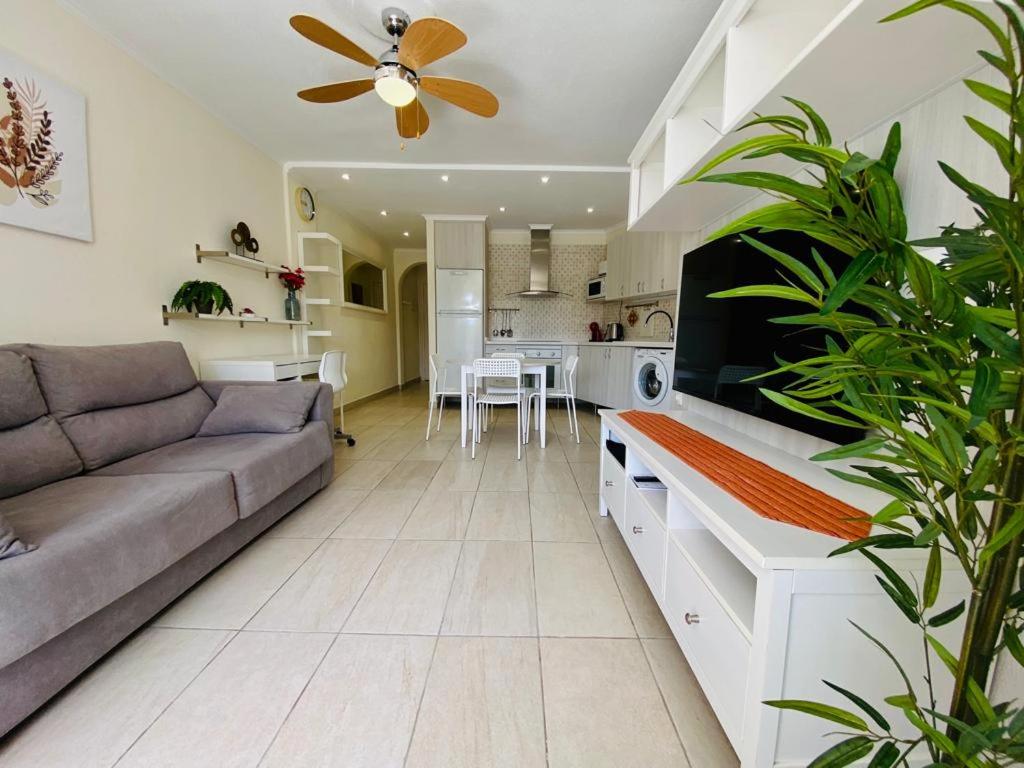 Cozy seaside apartment 215 in Parque Santiago 2 - 2