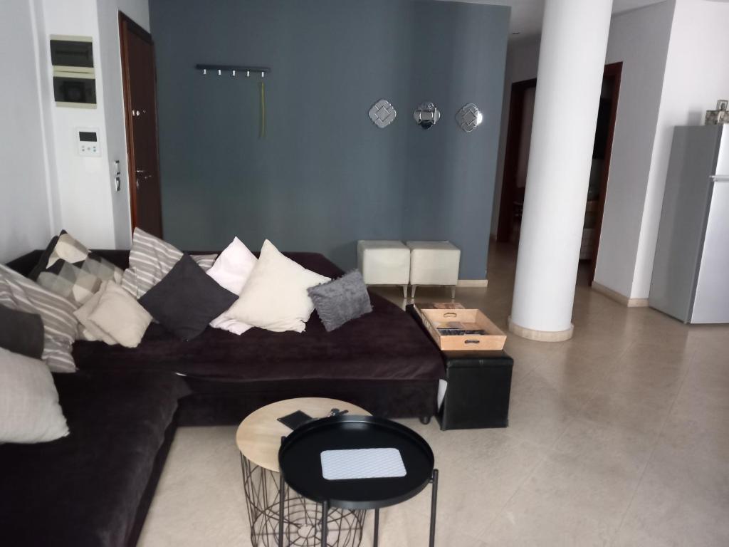 Karolou Dil central luxury and business appartment photo