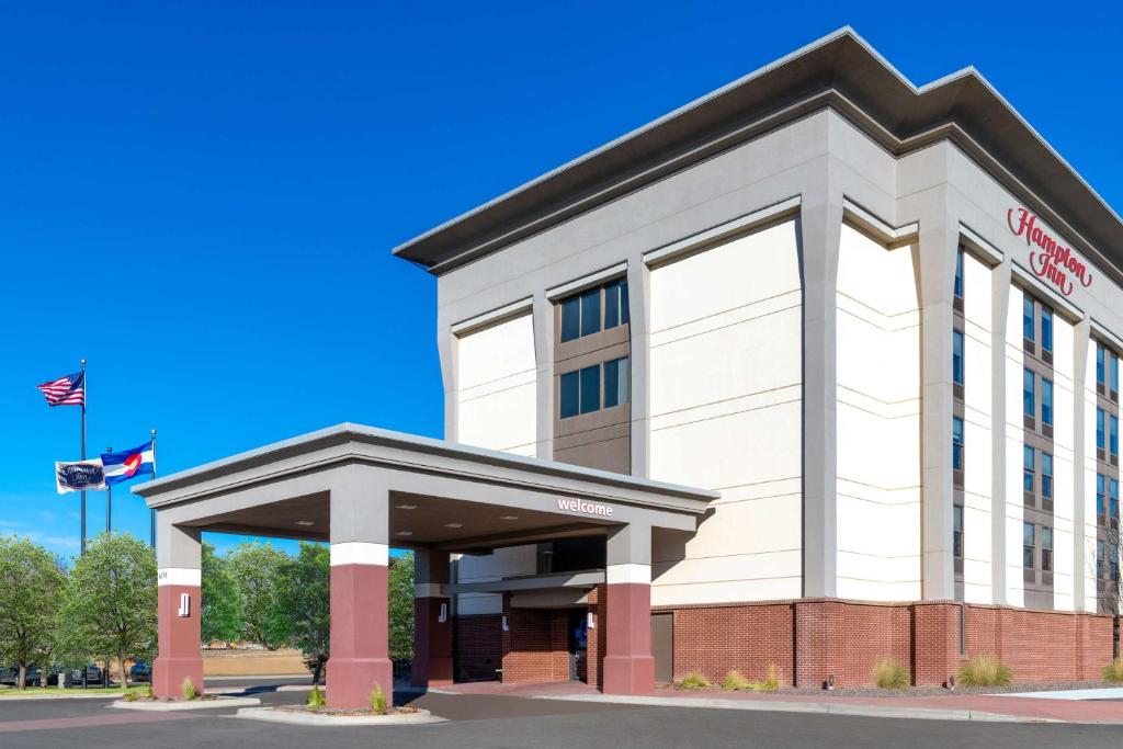 Hampton Inn Denver-International Airport photo