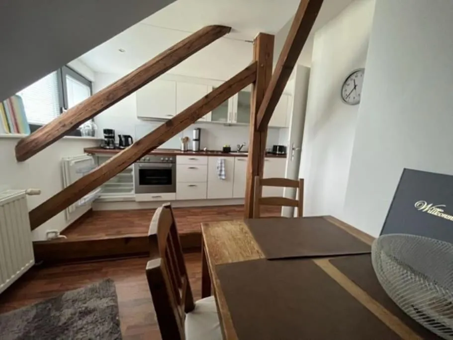 Zentrale Wohnung im Grünen!, Hotel in Berlin