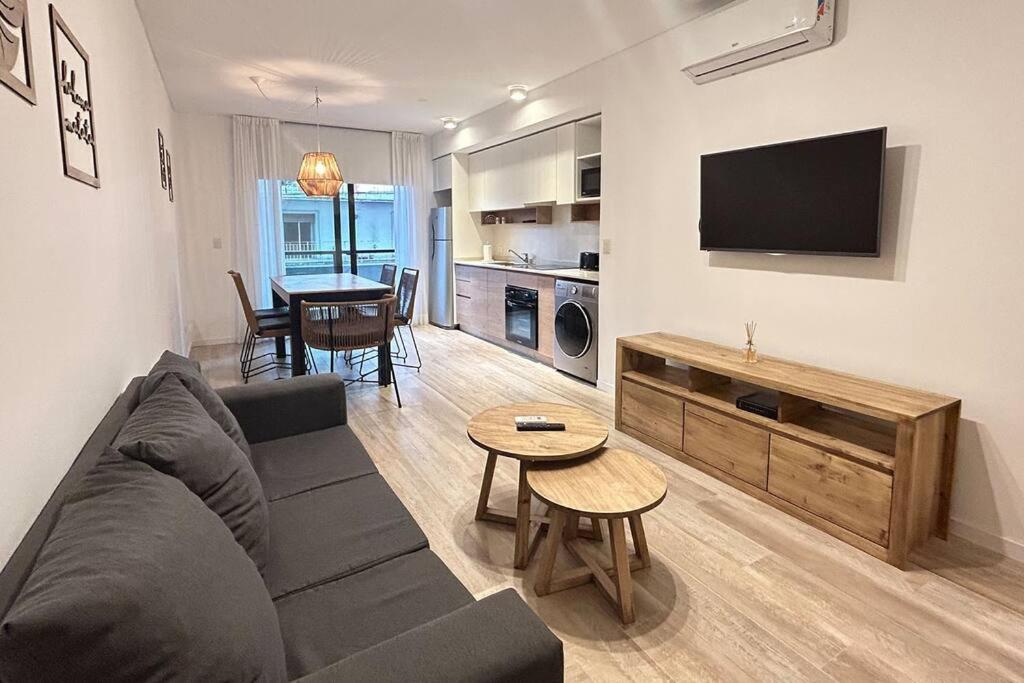 GRA1212 Modern 2 amb a estrenar con balcón y terraza! - 3