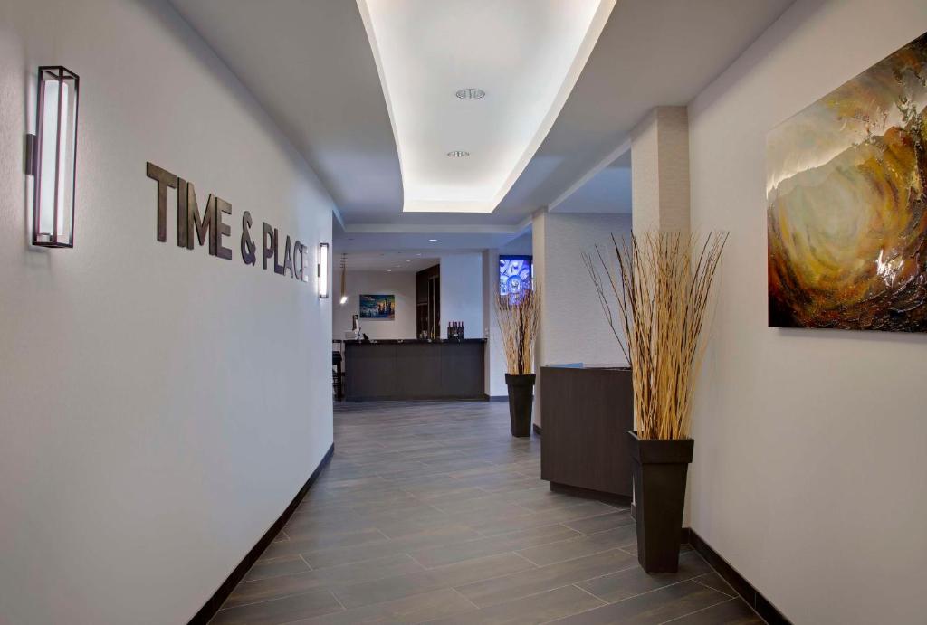 ฮิลตัน แวนคูเวอร์ เมโทรทาวน์ (Hilton Vancouver Metrotown)