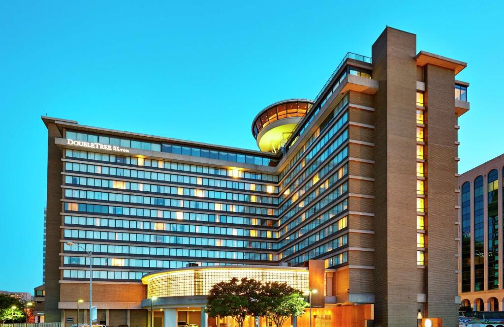 DoubleTree by Hilton Washington DC – Crystal City, Arlington