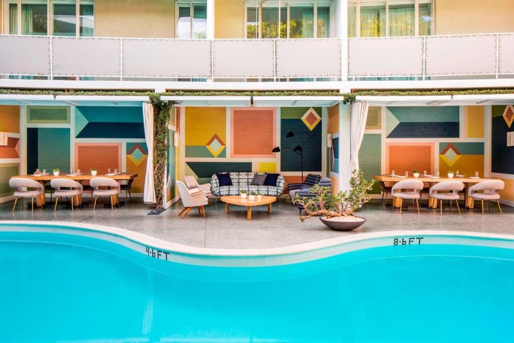 Avalon Hotel Beverly Hills photo