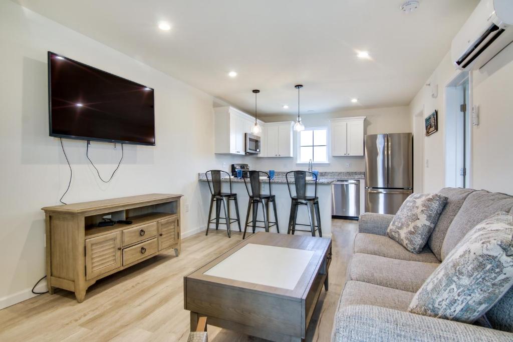 Community Pool Access Rehoboth Beach Unit!, Rehoboth Beach