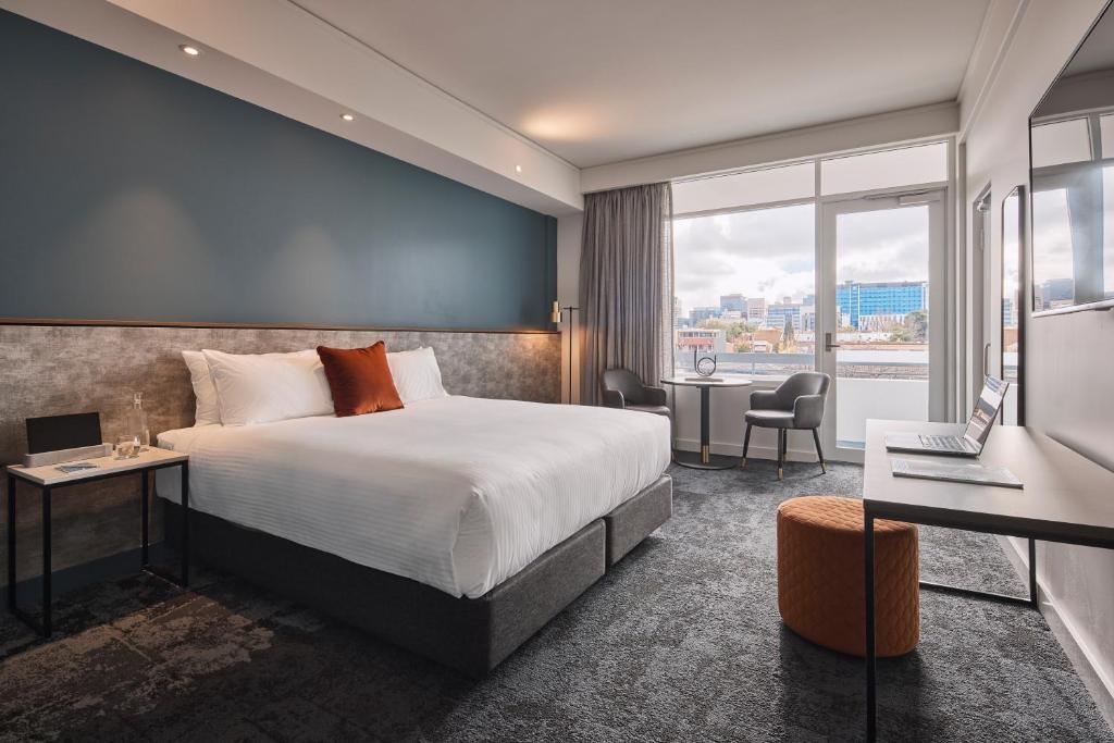 Hotel Alba Adelaide photo