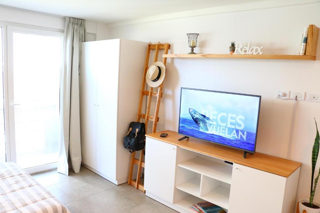 Chula Vista BULNES - Modernos Estudio con vista al mar y cochera en Punta Mogotes - 2