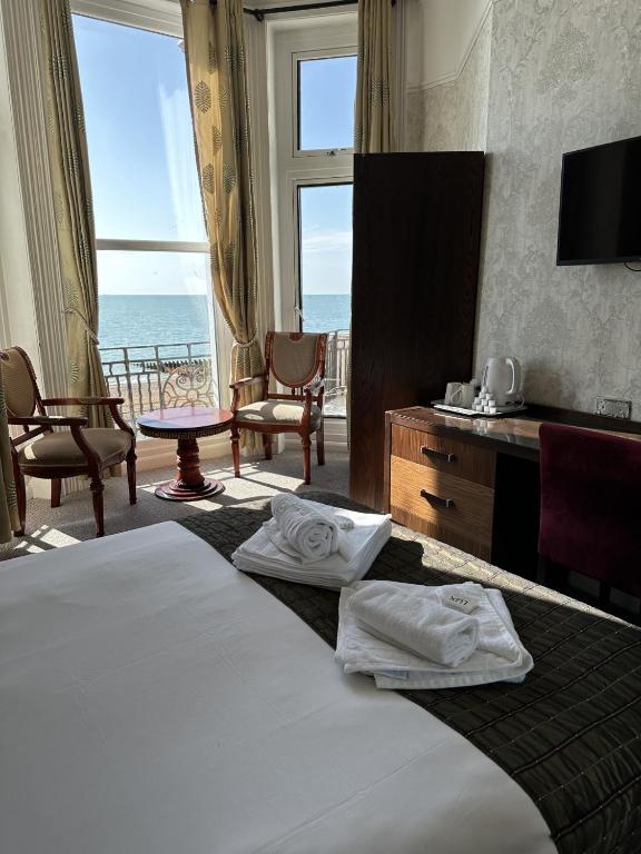 Glastonbury Hotel photo