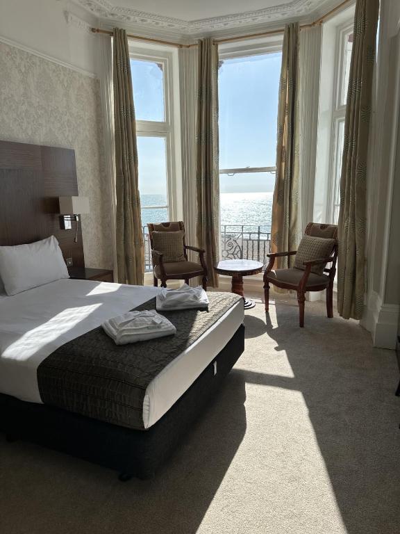 Glastonbury Hotel — Hotel in Eastbourne