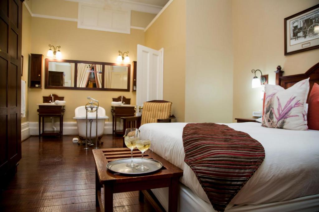 Kimberley Club Boutique Hotel photo