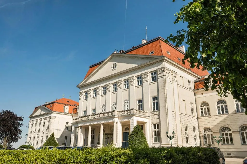 Austria Trend Hotel Schloss Wilhelminenberg Wien, Hotel in Wien