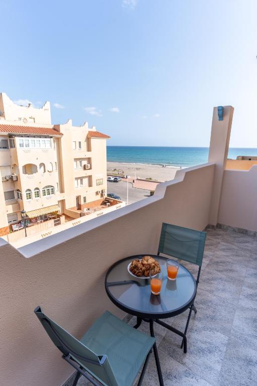 TrendyHomes Retamar - Vistas al mar, playa a 1 min, golf - 2