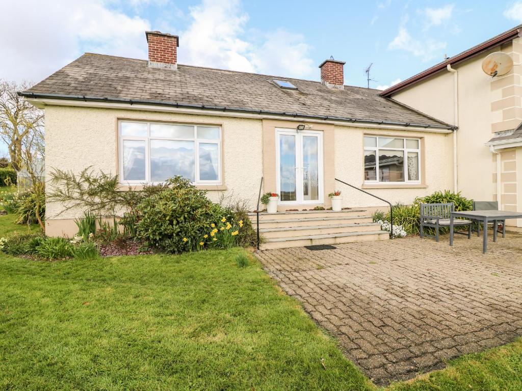 Ash Drive House