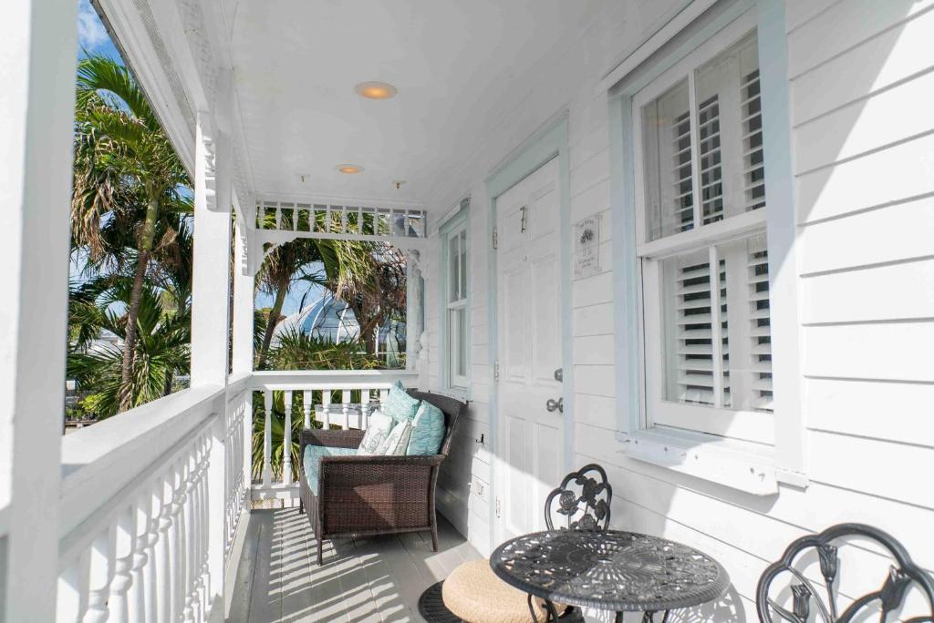Southernmost Point Guest House photo