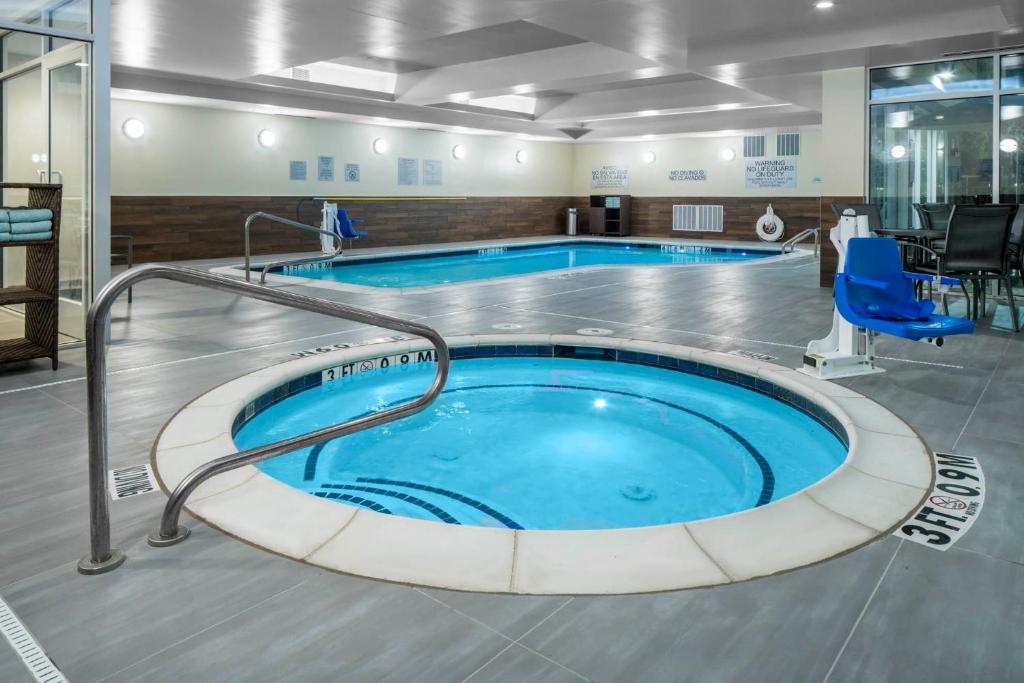 Fairfield Inn & Suites by Marriott Dallas DFW Airport North/Irving photo